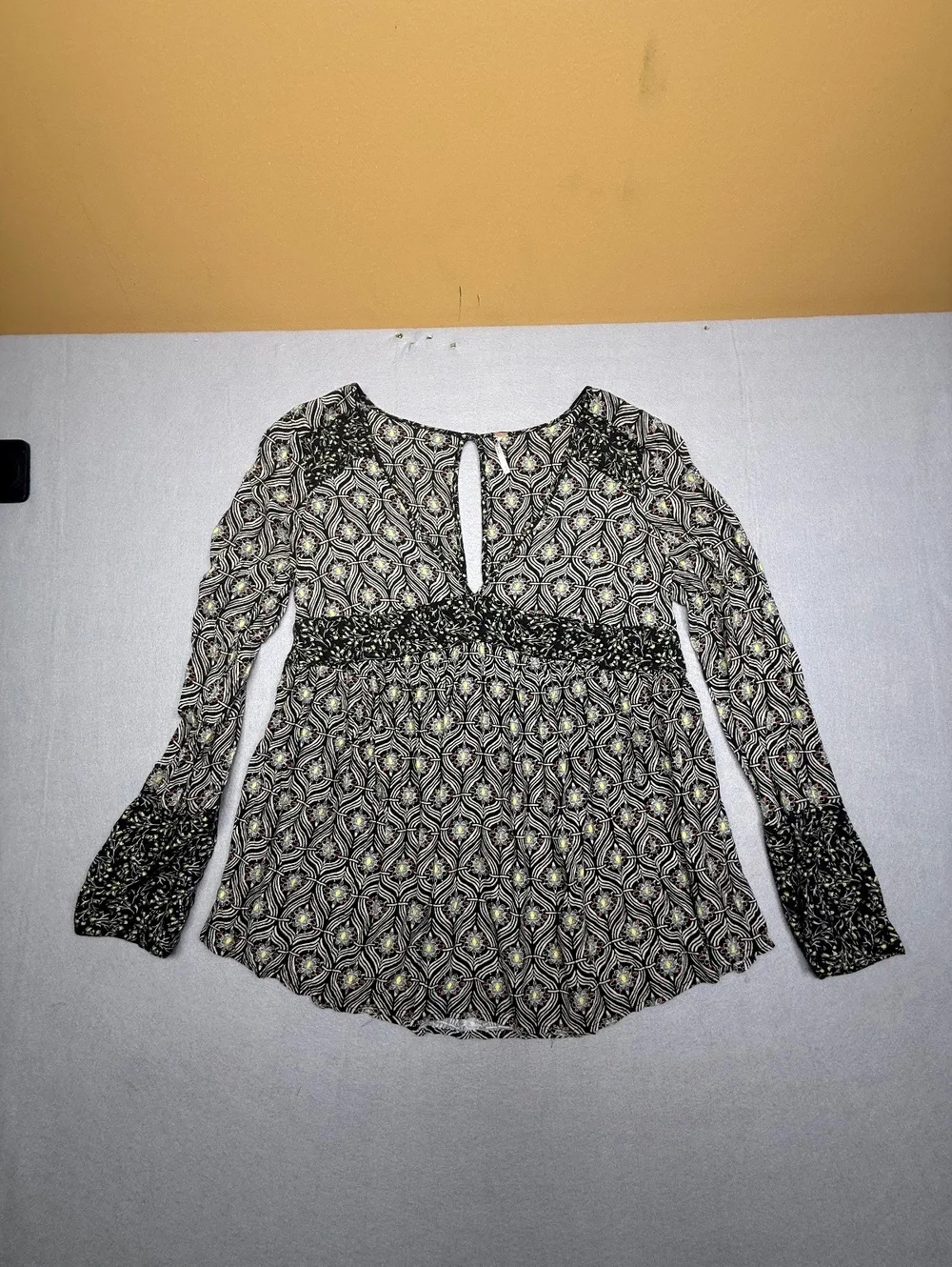 Free People Bohemian Long Sleeve Top Women's M Black Pattern